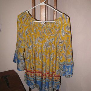 Beachlunchlounge top.  Size large.  Yellow, red, blue and orange colors.